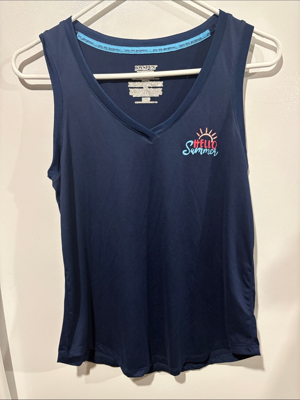 JoySpun Women’s Navy 'Hello Summer' V-Neck Tank Top